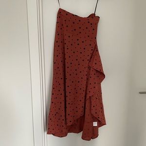 Polka Dot Skirt with ruffle slit